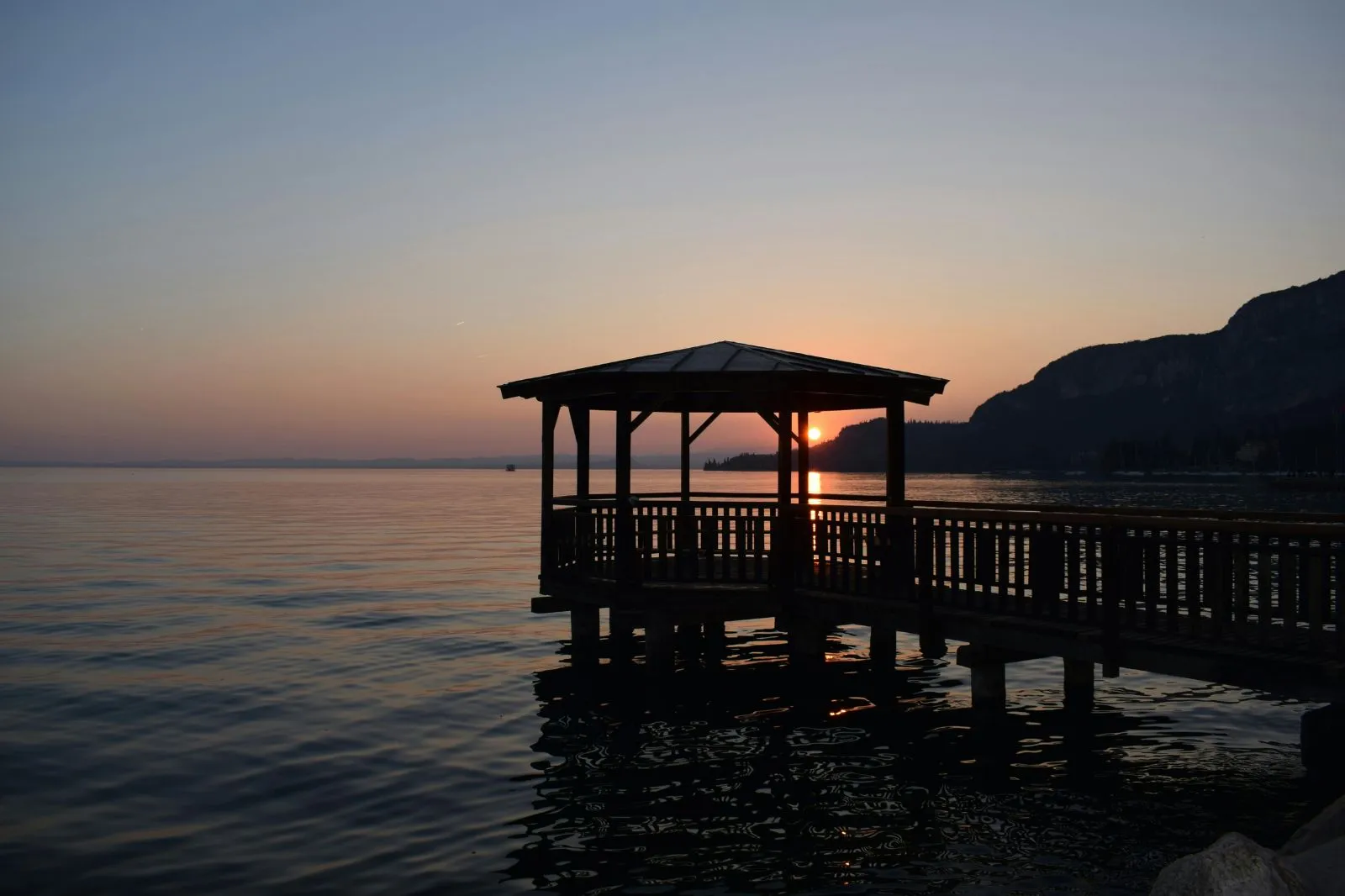 Romantic Experiences On Lake Garda